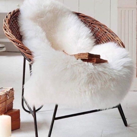 Luxury Soft Faux Sheepskin Area Rugs New 2 x 3 ft - Picture 1 of 6